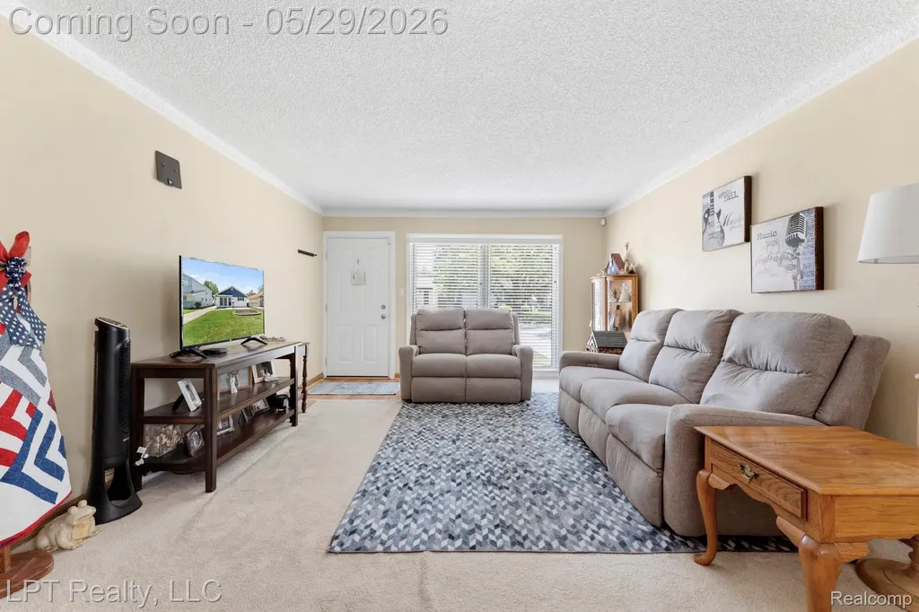 8032 Clippert Street Taylor City MI 48180