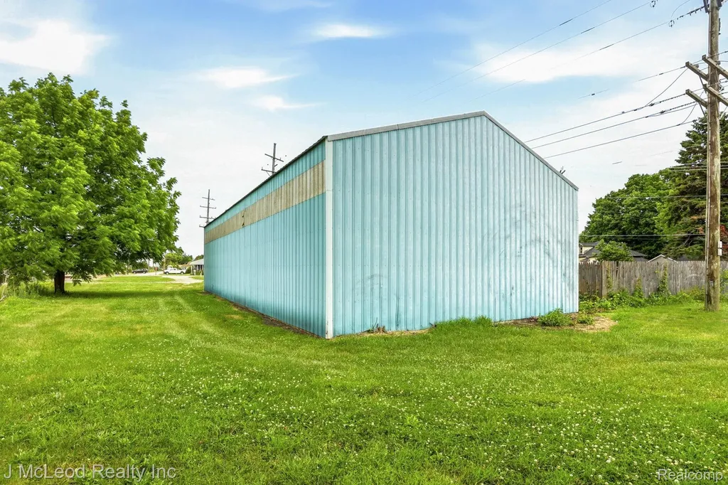 4714 Main Street Millington Village MI 48746