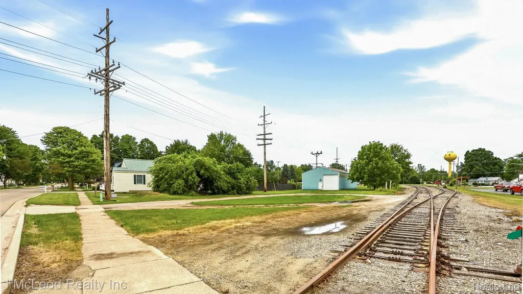 4714 Main Street Millington Village MI 48746