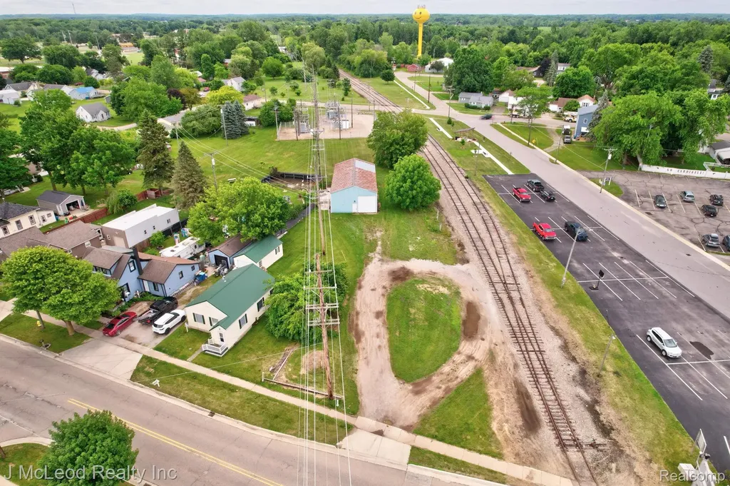 4714 Main Street Millington Village MI 48746