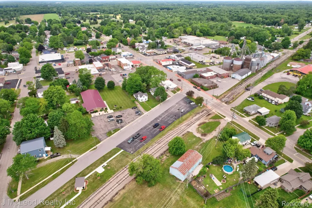 4714 Main Street Millington Village MI 48746
