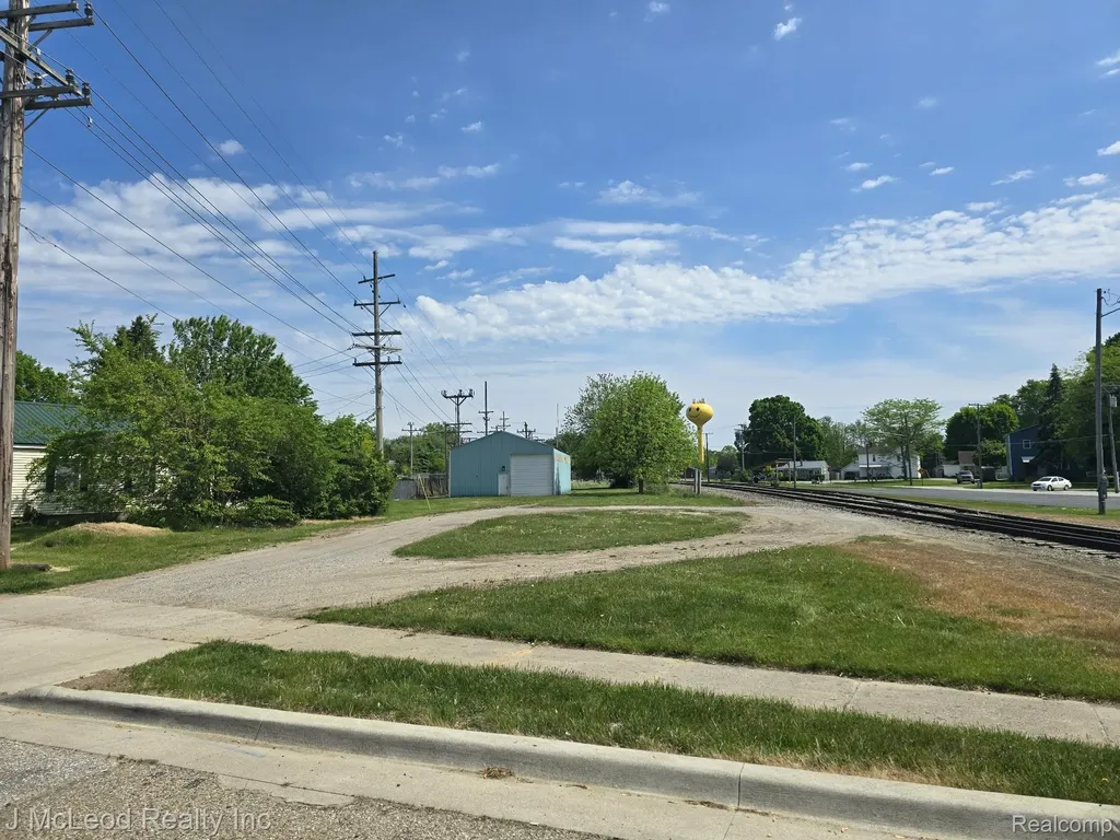 4714 Main Street Millington Village MI 48746