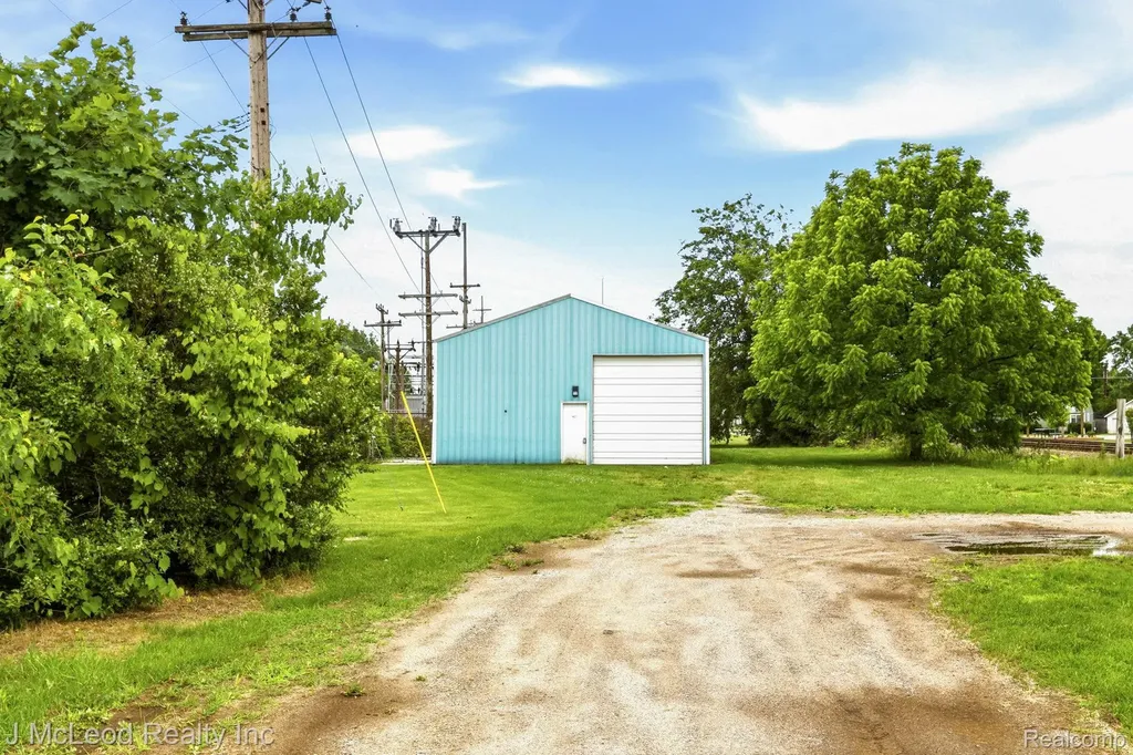 4714 Main Street Millington Village MI 48746