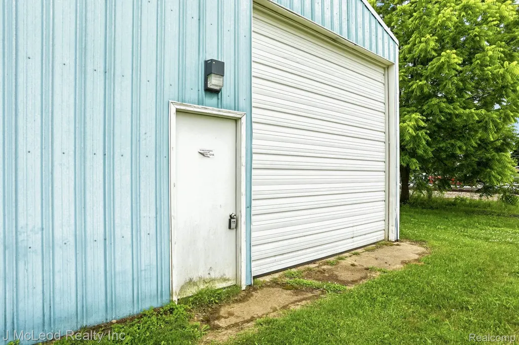 4714 Main Street Millington Village MI 48746