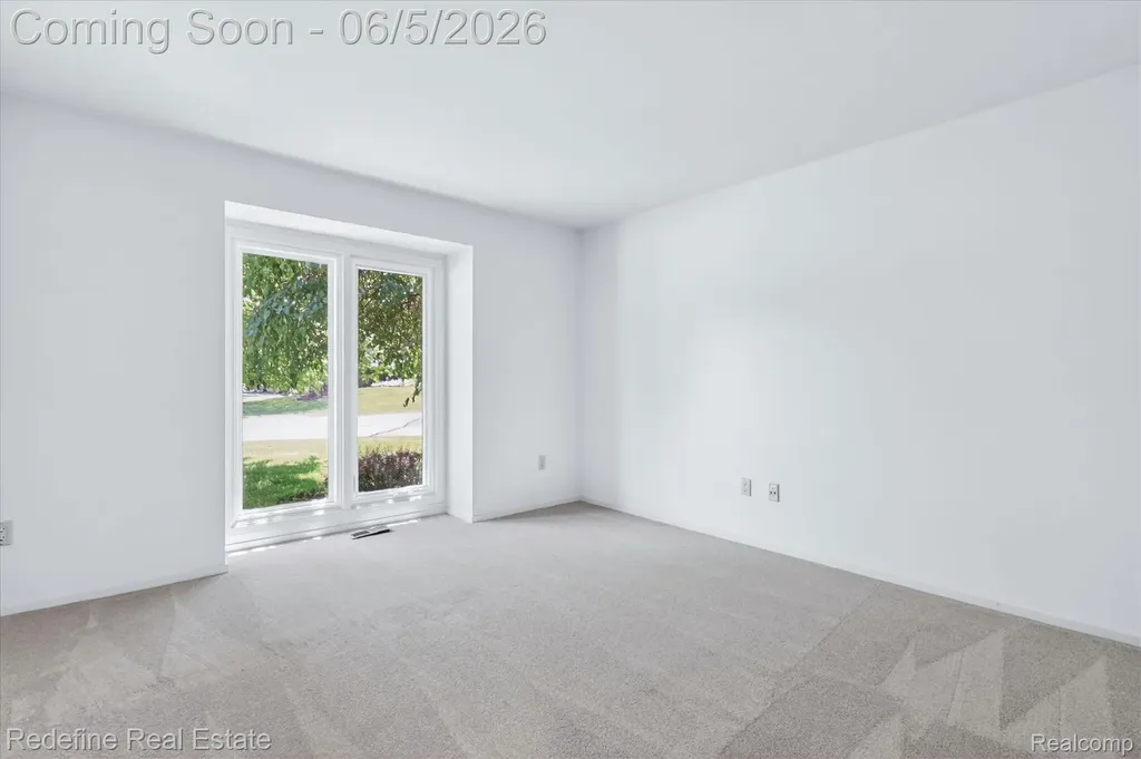 29711 Nova Woods Drive Farmington Hills City MI 48331