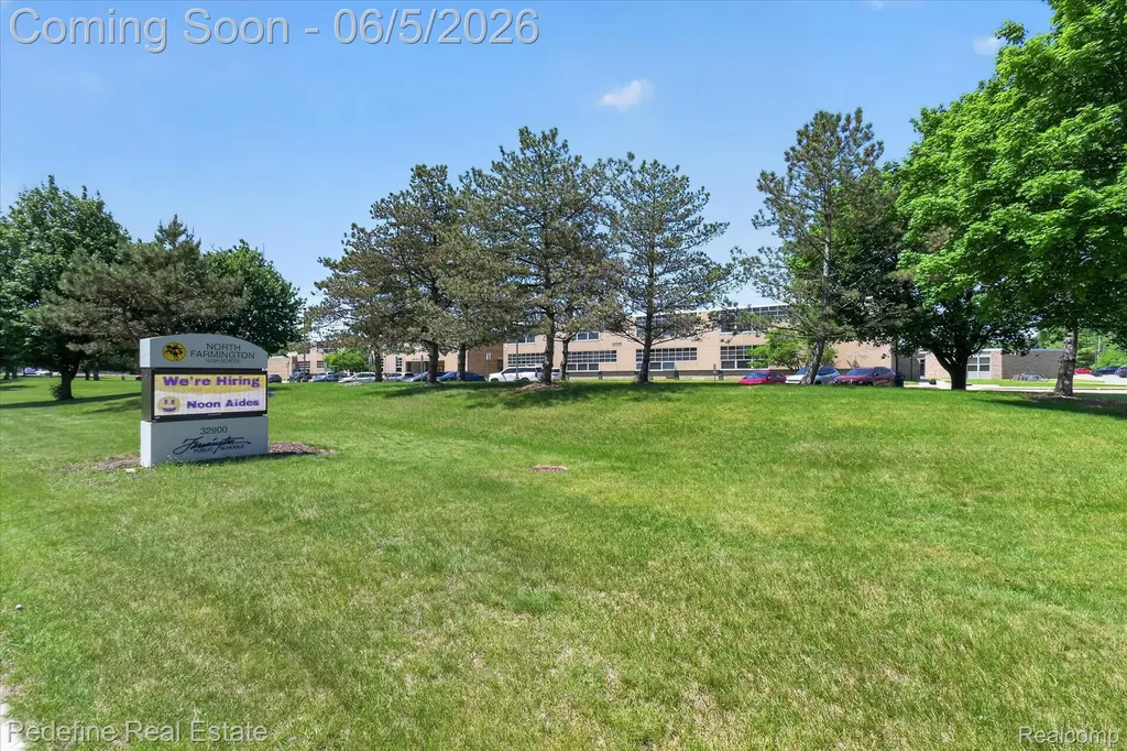 29711 Nova Woods Drive Farmington Hills City MI 48331