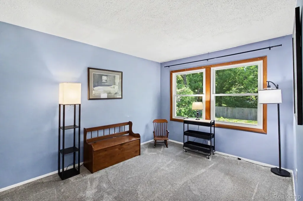5070 W Harvard Avenue Independence Charter Township MI 48348