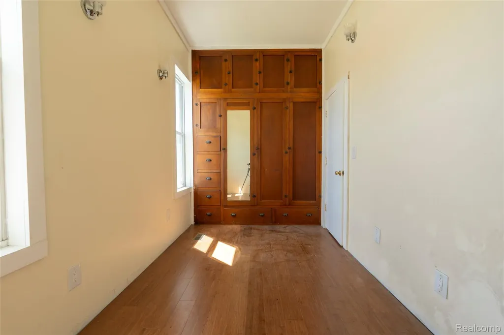 850 M-55 Tawas Township MI 48763