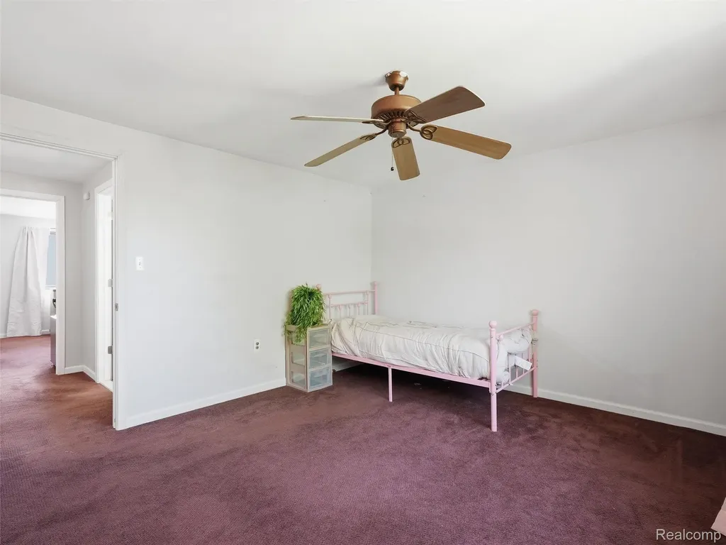 50656 Jefferson Avenue New Baltimore City MI 48047