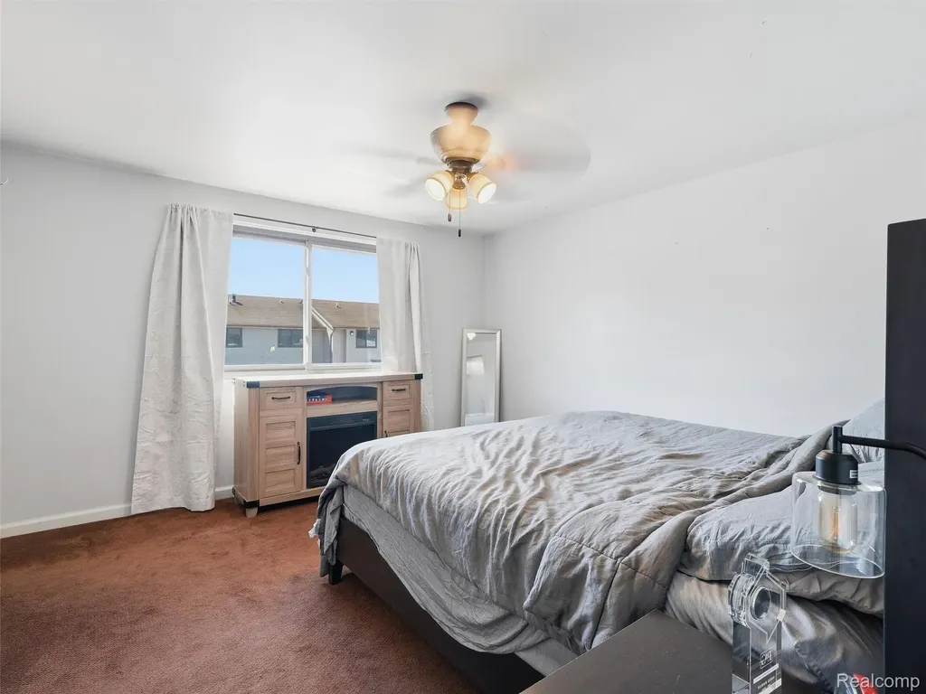 50656 Jefferson Avenue New Baltimore City MI 48047