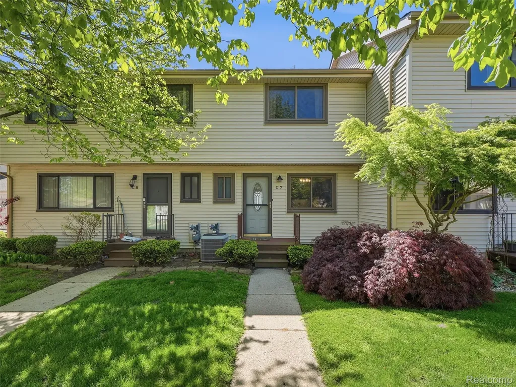 50656 Jefferson Avenue New Baltimore City MI 48047