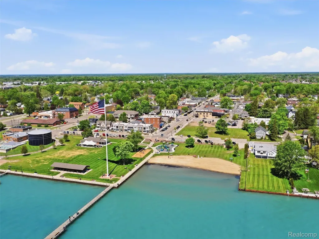 50656 Jefferson Avenue New Baltimore City MI 48047