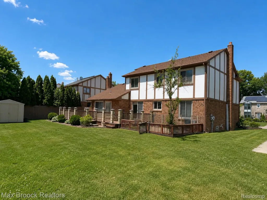40318 Denbigh Drive Sterling Heights City MI 48310