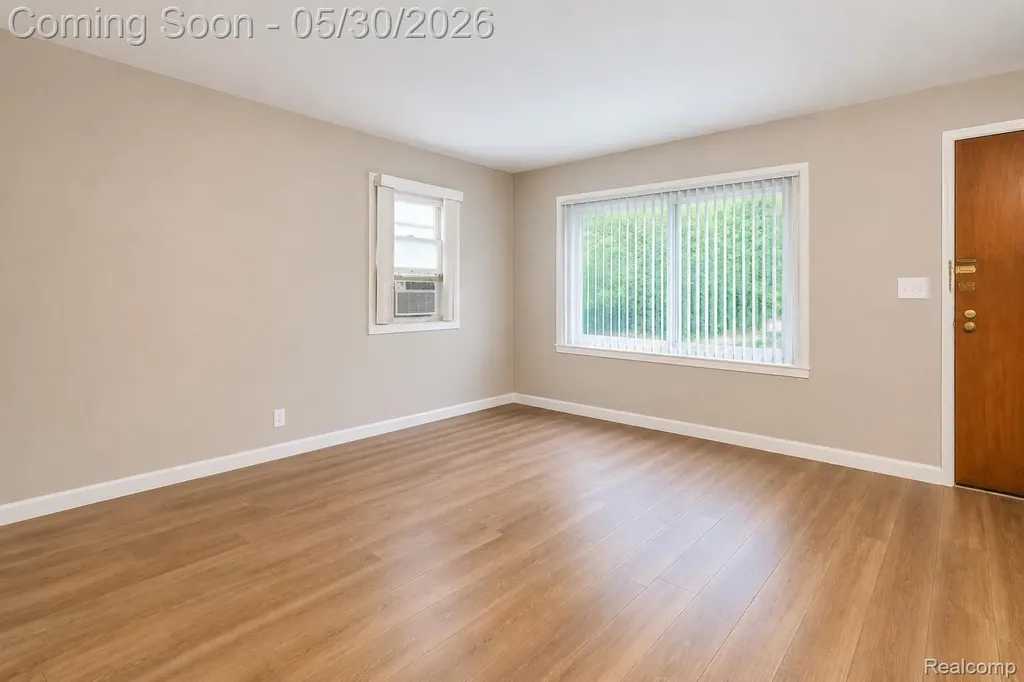 1946 Union Lake Road Commerce Charter Township MI 48382