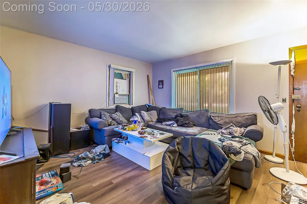 1946 Union Lake Road Commerce Charter Township MI 48382