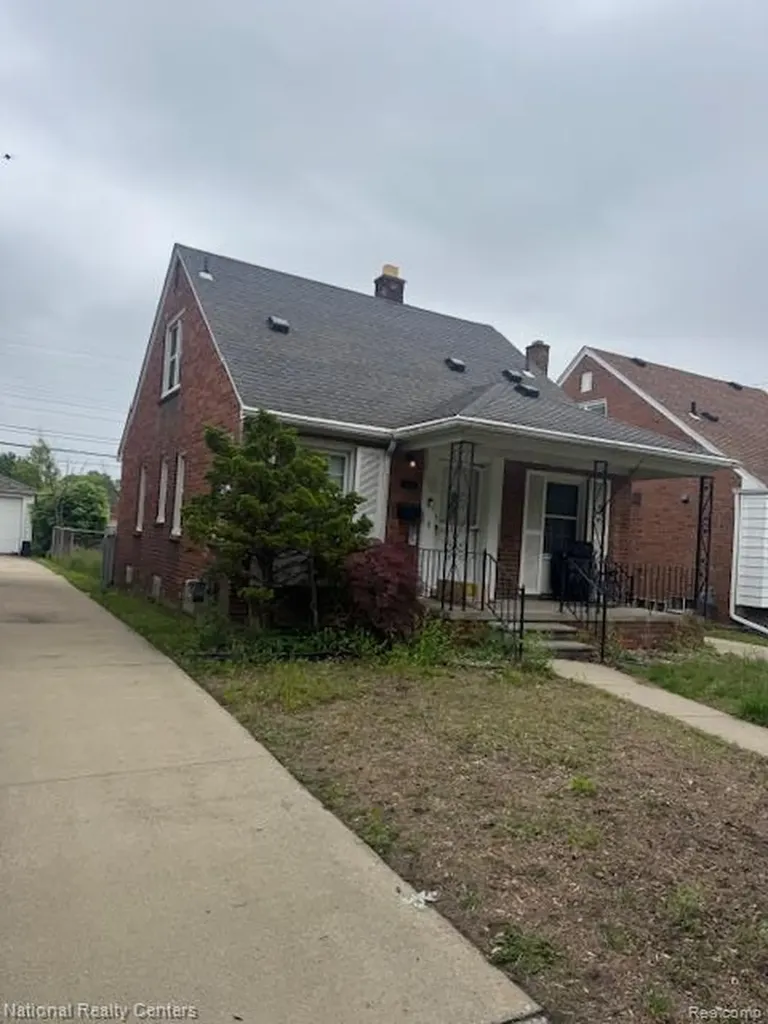 1110 Mayburn Street Dearborn City MI 48128