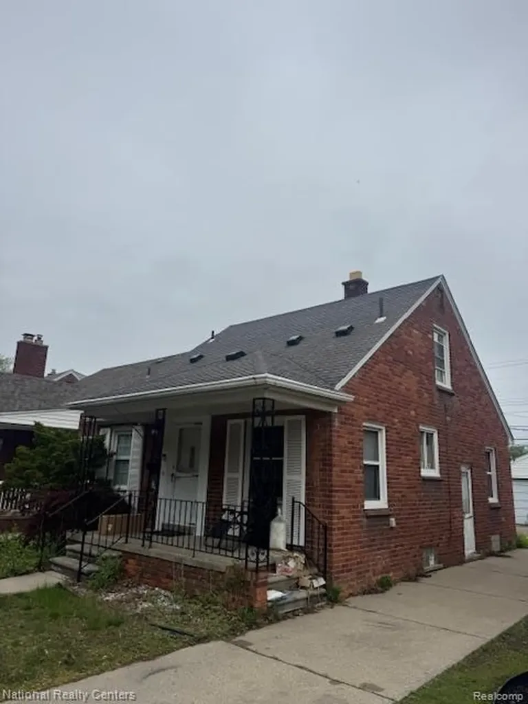 1110 Mayburn Street Dearborn City MI 48128