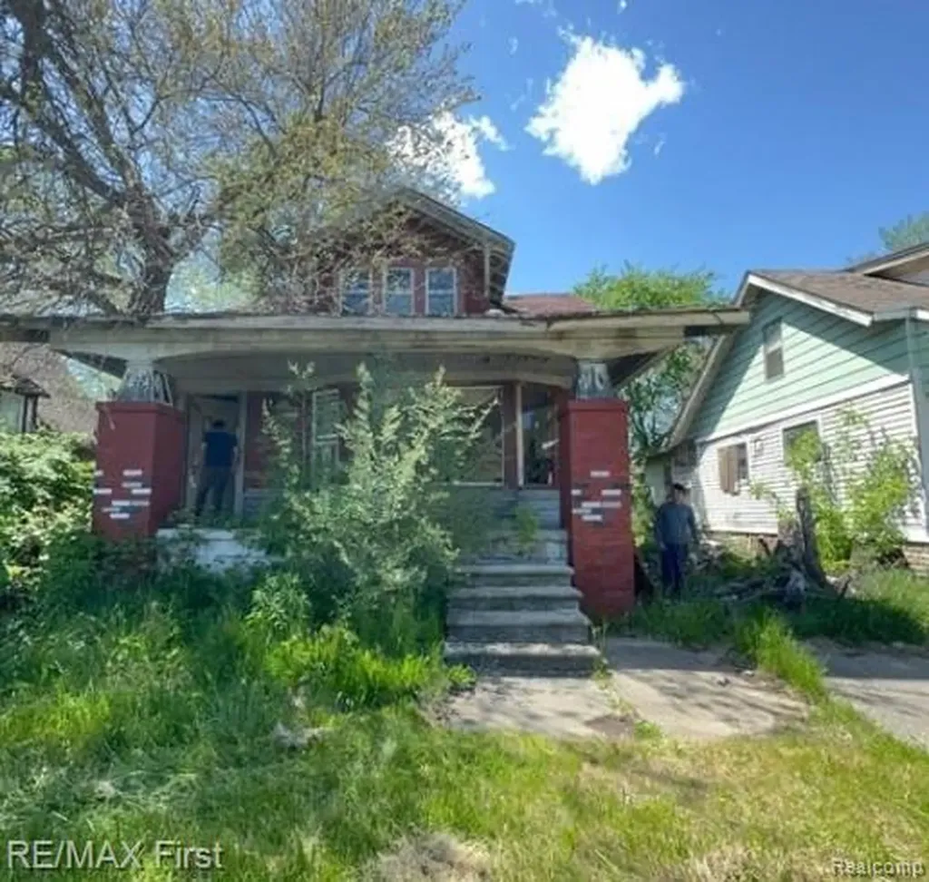 12717 Indiana Street Detroit City MI 48238
