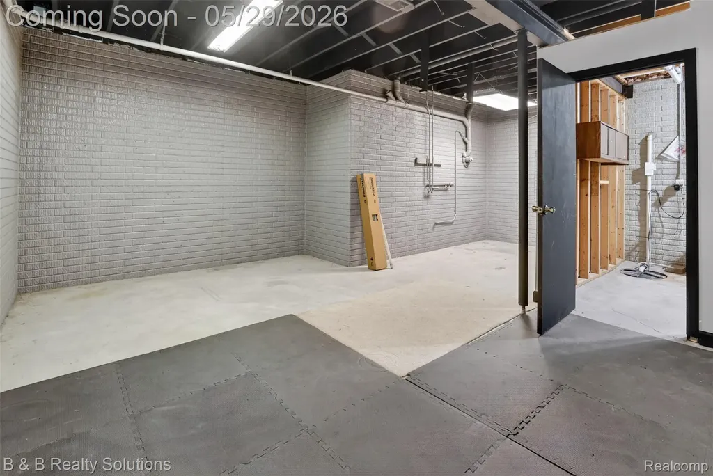 6100 Fish Lake Road Deerfield Township MI 48461
