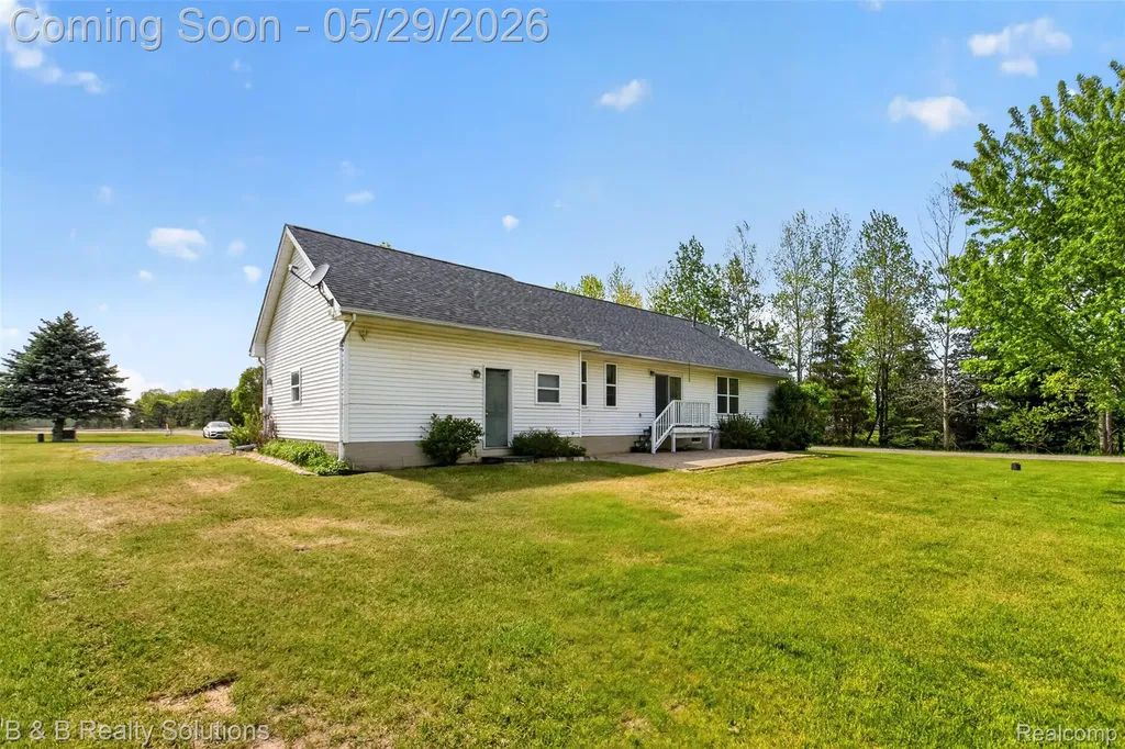6100 Fish Lake Road Deerfield Township MI 48461