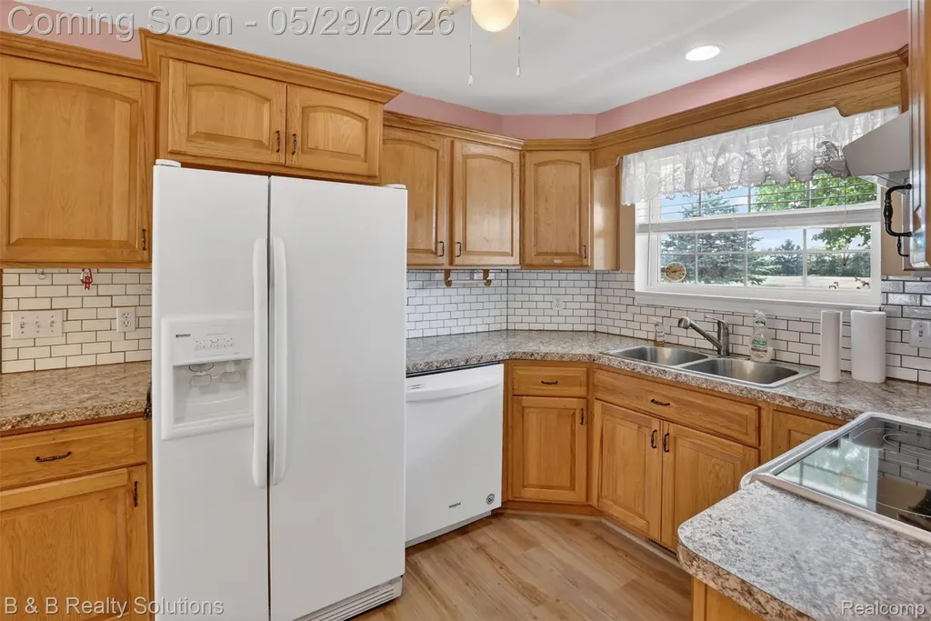 6100 Fish Lake Road Deerfield Township MI 48461