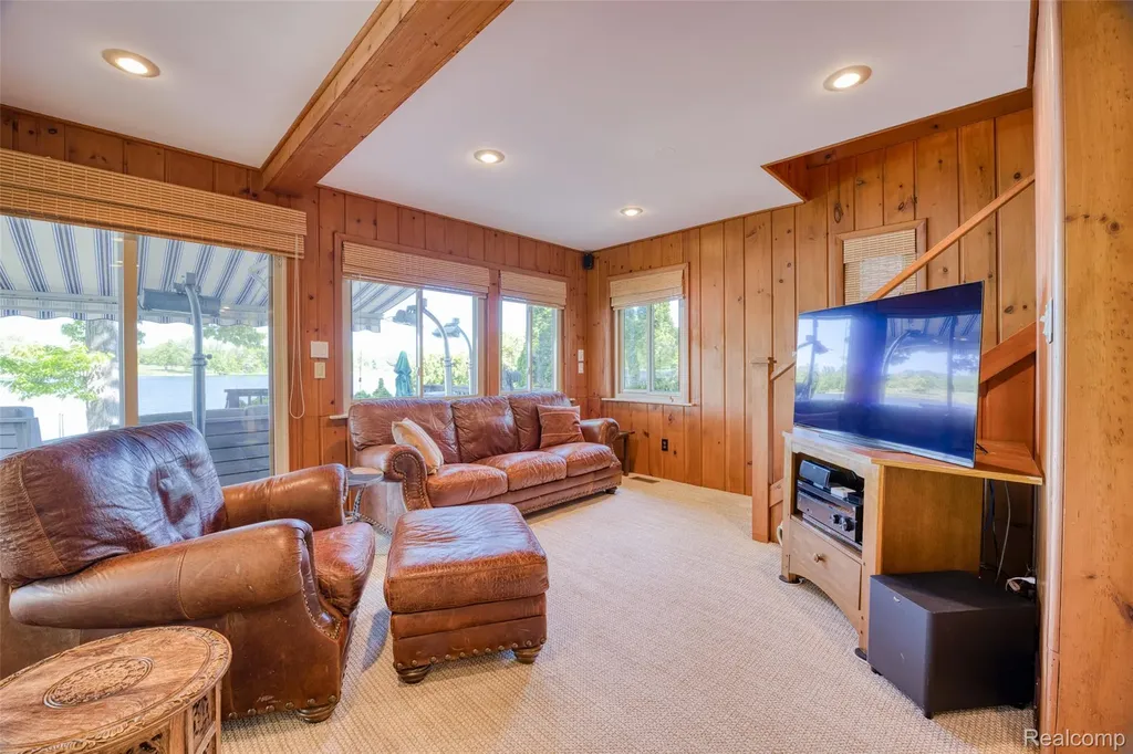 5940 Silver Birch Road Hadley Township MI 48462