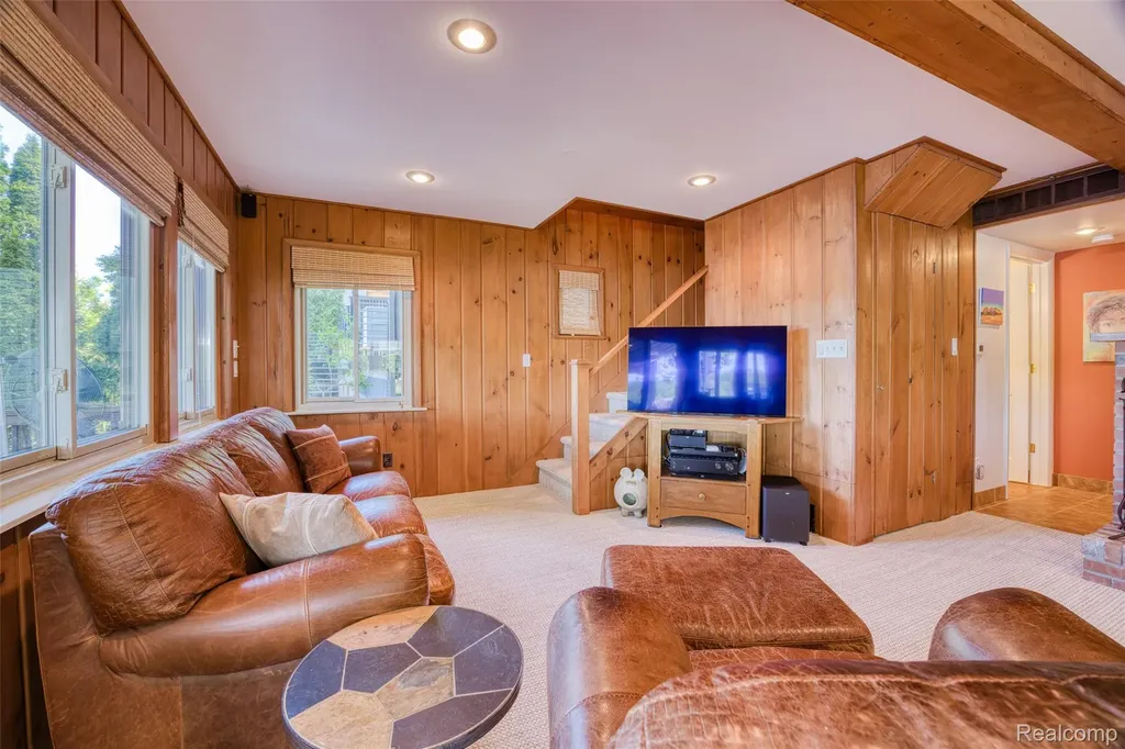 5940 Silver Birch Road Hadley Township MI 48462