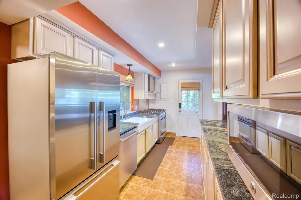 5940 Silver Birch Road Hadley Township MI 48462