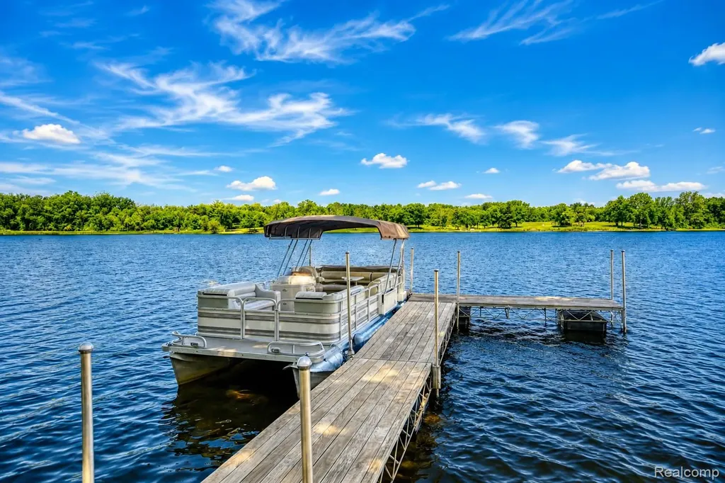 5940 Silver Birch Road Hadley Township MI 48462