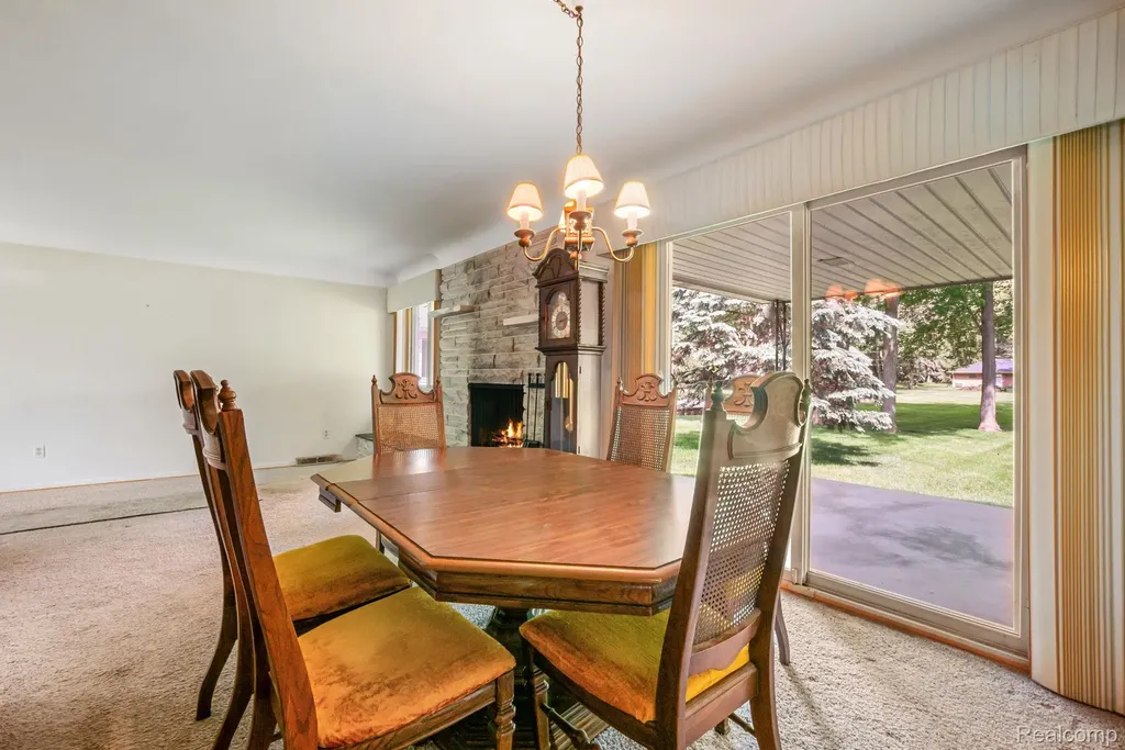 38230 Chartier Street Harrison Charter Township MI 48045