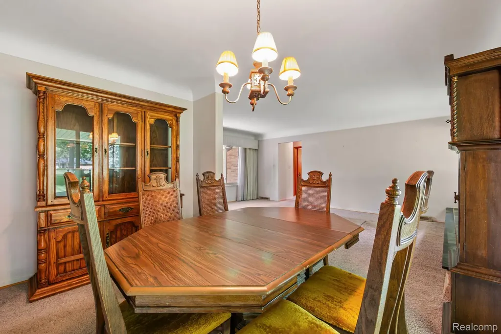 38230 Chartier Street Harrison Charter Township MI 48045
