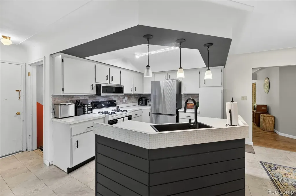 64400 Tipperary Drive Washington Township MI 48095