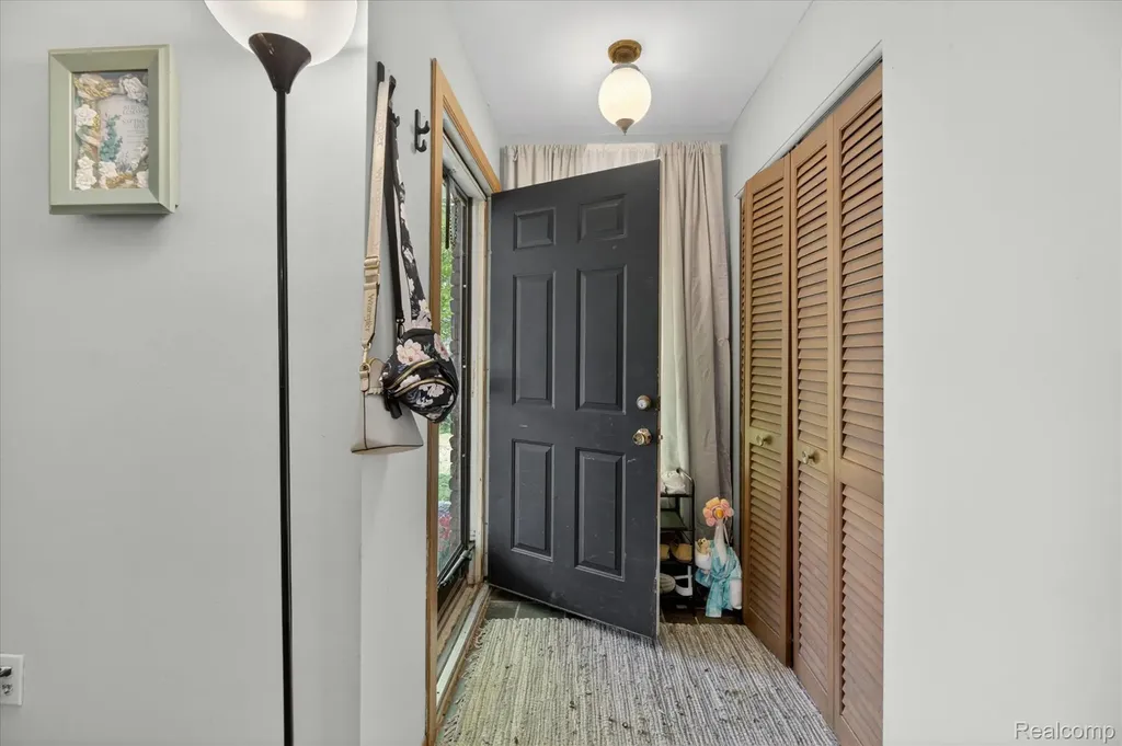 64400 Tipperary Drive Washington Township MI 48095