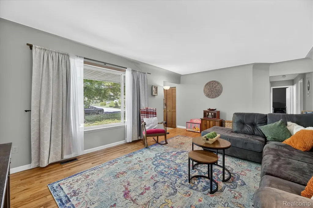 64400 Tipperary Drive Washington Township MI 48095