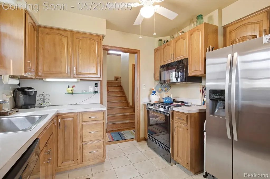 1188 Champaign Road Lincoln Park City MI 48146