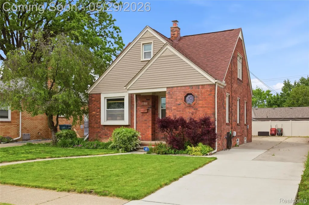 1188 Champaign Road Lincoln Park City MI 48146