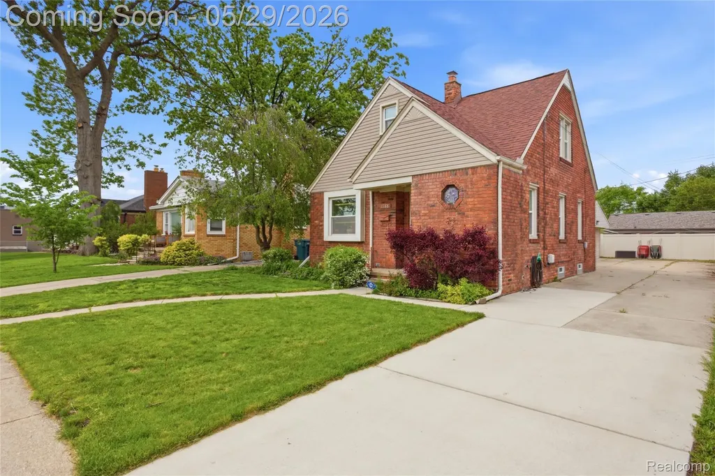1188 Champaign Road Lincoln Park City MI 48146
