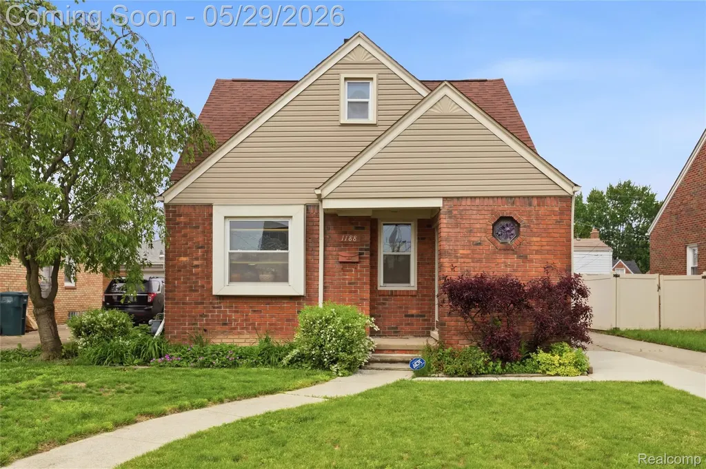 1188 Champaign Road Lincoln Park City MI 48146