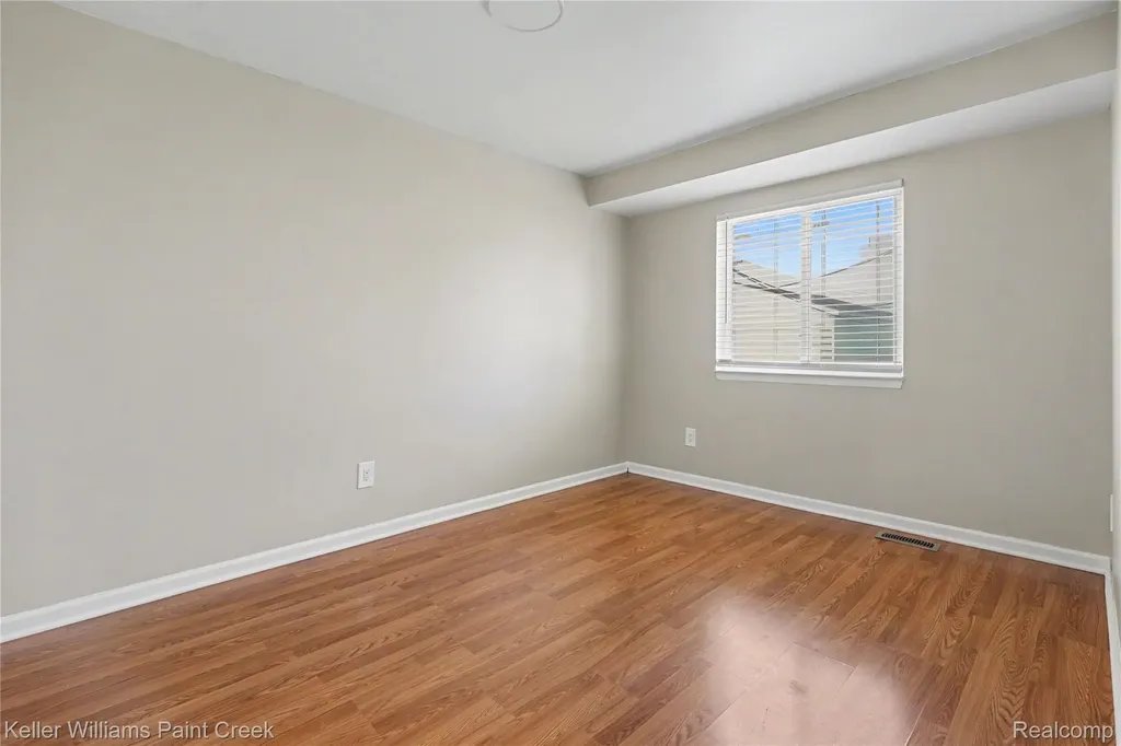 37125 Carpathia Boulevard Sterling Heights City MI 48310