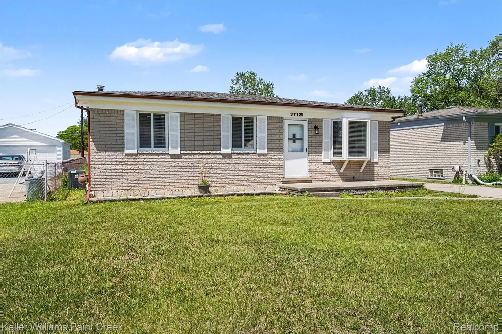 37125 Carpathia Boulevard Sterling Heights City MI 48310