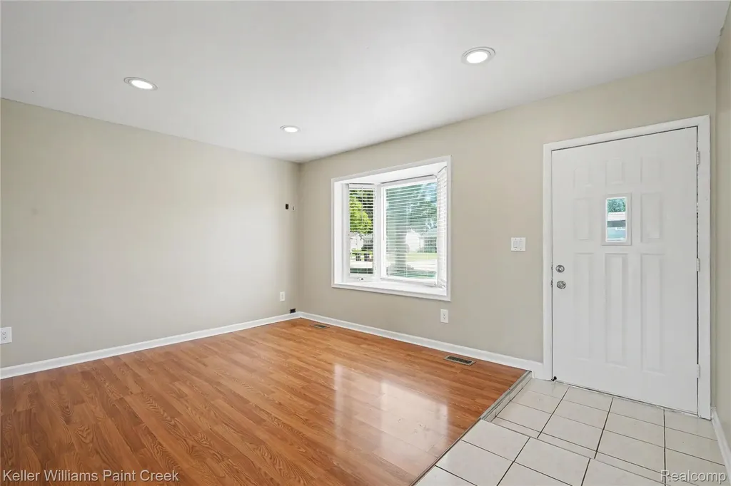 37125 Carpathia Boulevard Sterling Heights City MI 48310