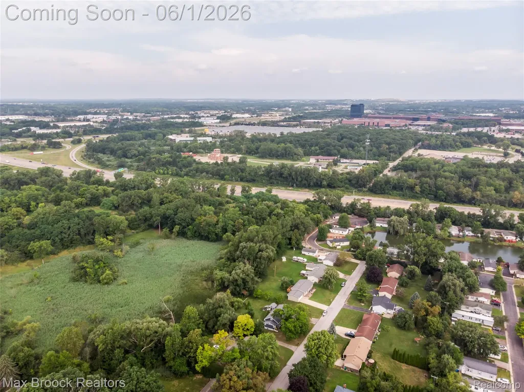 465 Robert Court Auburn Hills City MI 48326