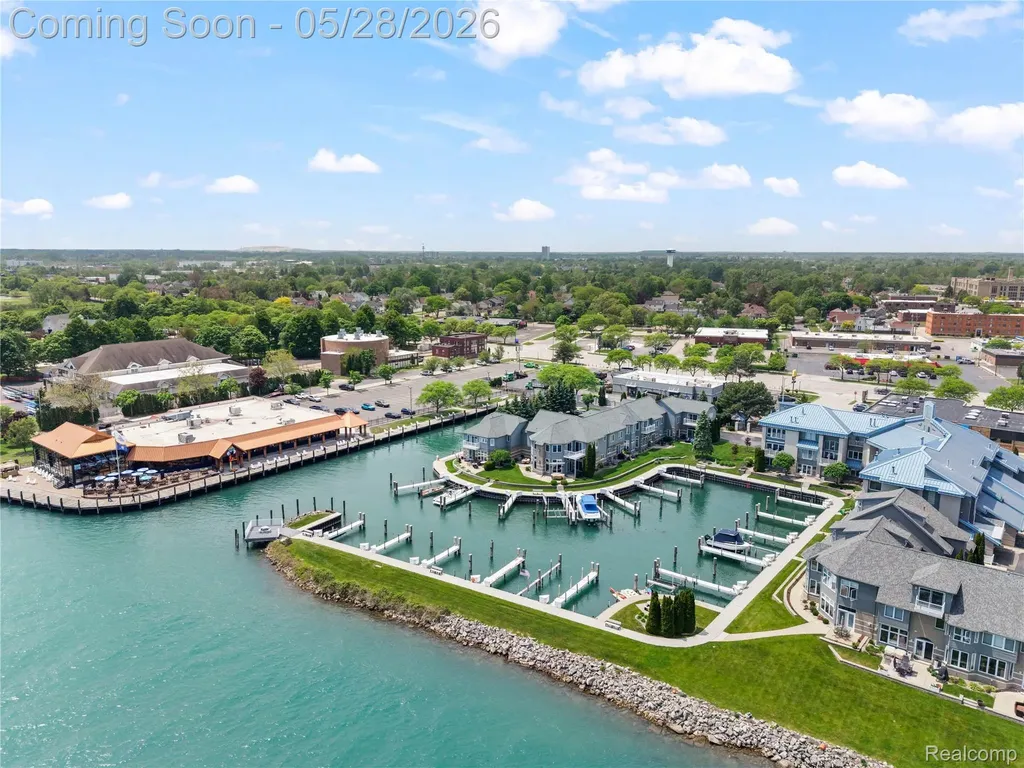 31 Kreger Drive Wyandotte City MI 48192