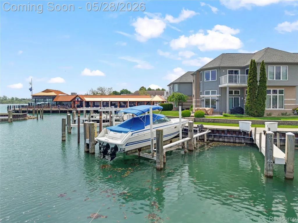 31 Kreger Drive Wyandotte City MI 48192