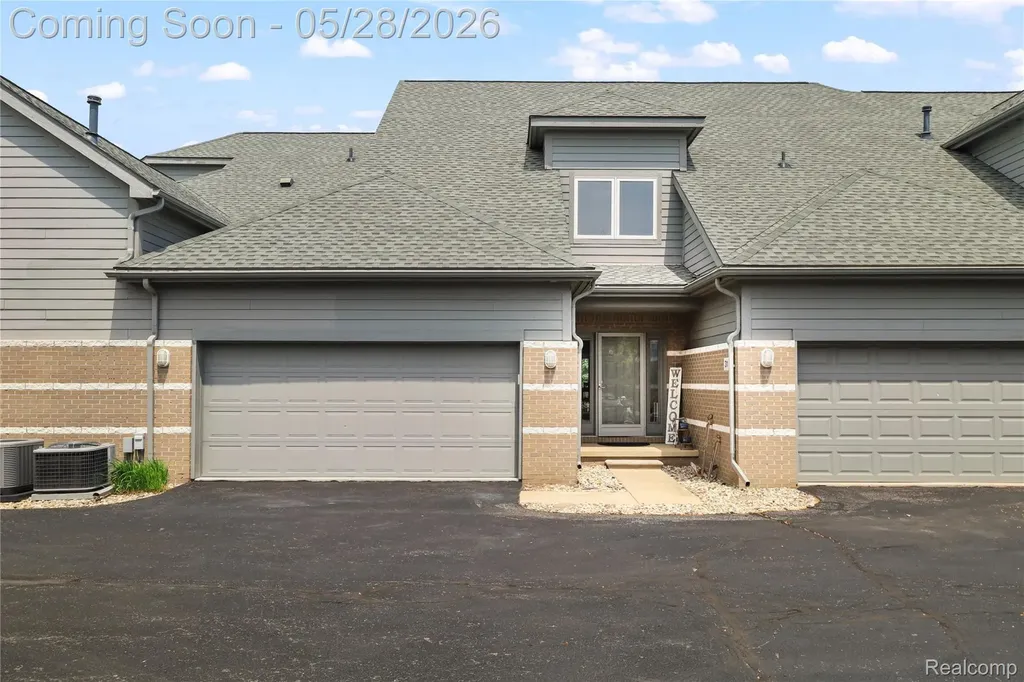 31 Kreger Drive Wyandotte City MI 48192