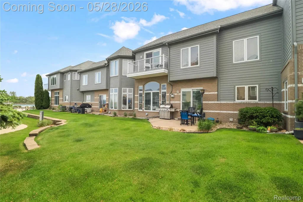 31 Kreger Drive Wyandotte City MI 48192