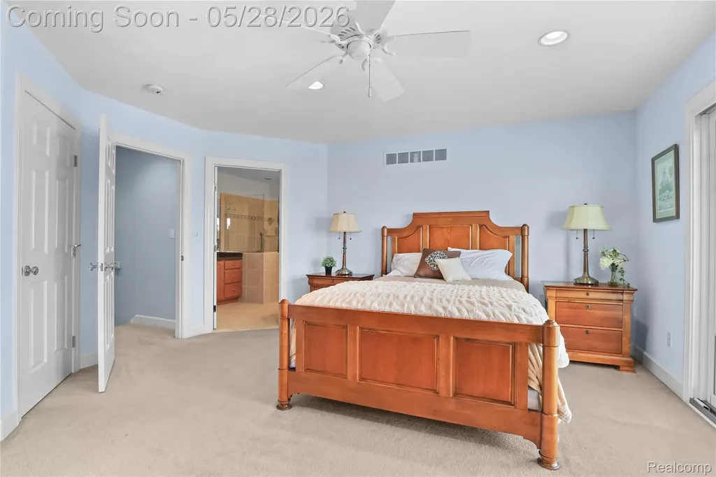 31 Kreger Drive Wyandotte City MI 48192