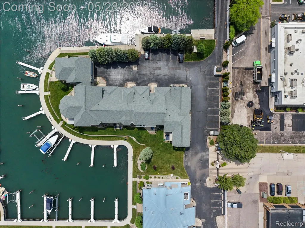 31 Kreger Drive Wyandotte City MI 48192