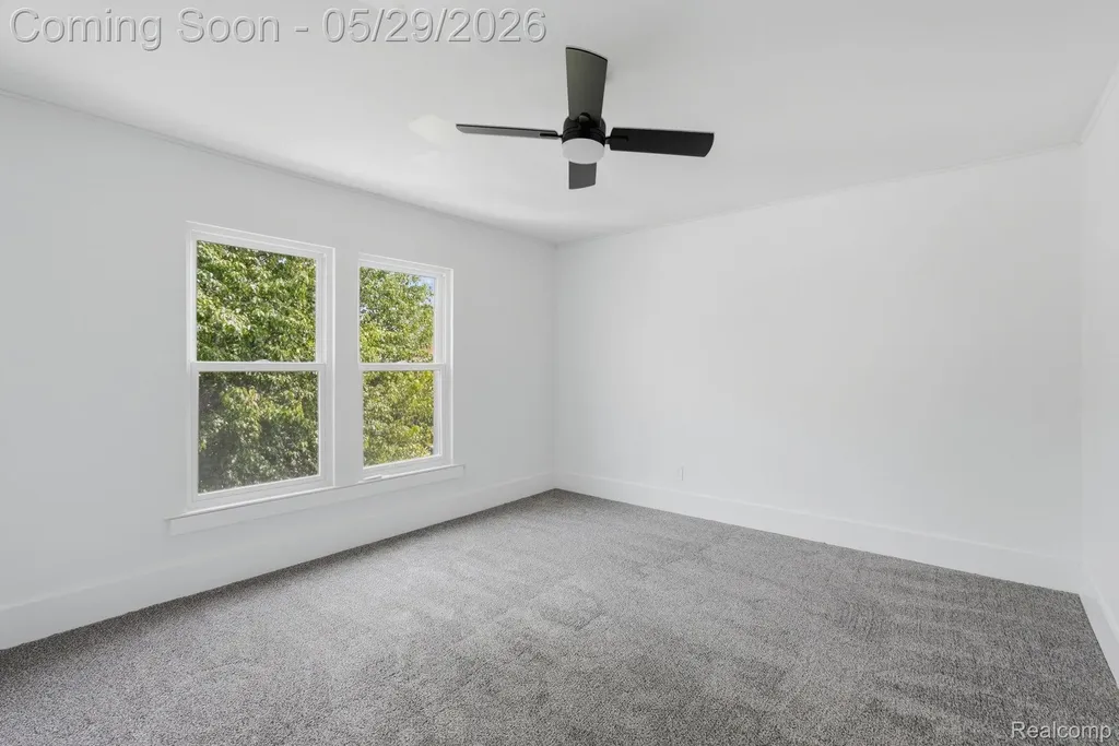 255 Poplar Street Wyandotte City MI 48192