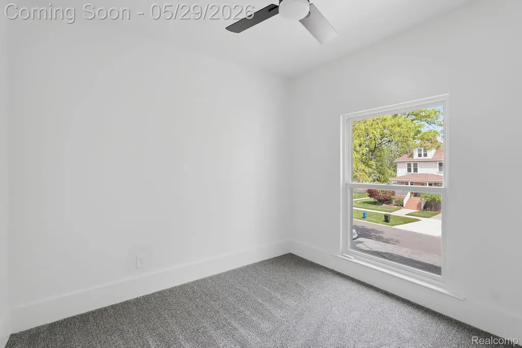 255 Poplar Street Wyandotte City MI 48192